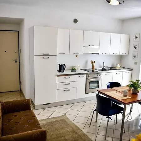 Apartment Forever Sunrise: In Centro *