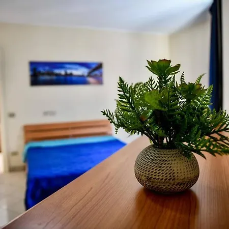 Apartment Forever Sunrise: In Centro Alba (Piedmont)